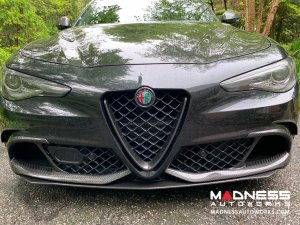 Alfa Romeo Giulia Carbon Fiber Front Bumper Flap Set - Quadrifoglio